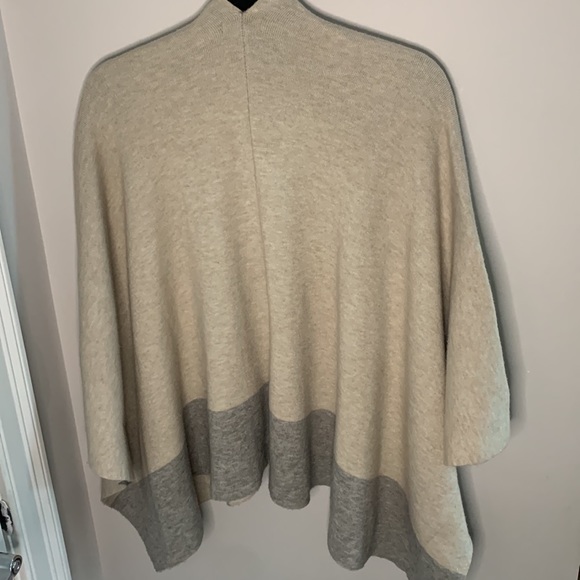 Color block wrap - Picture 3 of 4